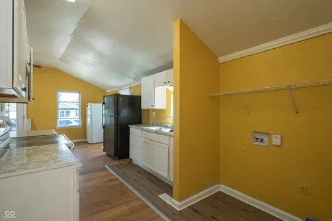 811 W Laurel Street Seymour IN 47274
