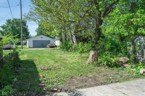 811 W Laurel Street Seymour IN 47274