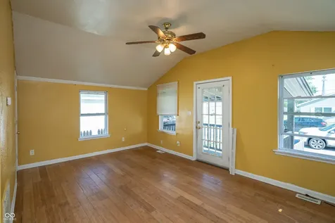 811 W Laurel Street Seymour IN 47274