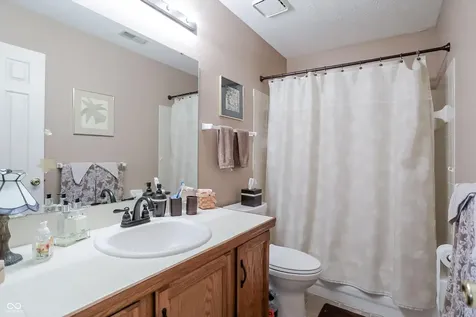 2206 Emily Drive Indianapolis IN 46260