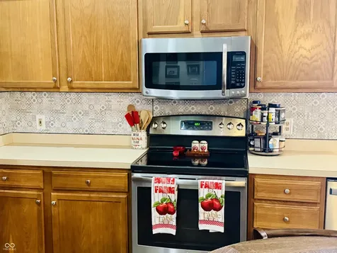 2720 Falcon Court Seymour IN 47274