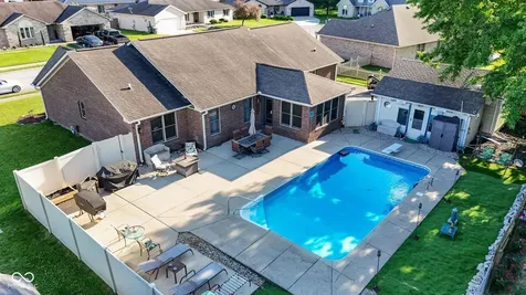 2720 Falcon Court Seymour IN 47274