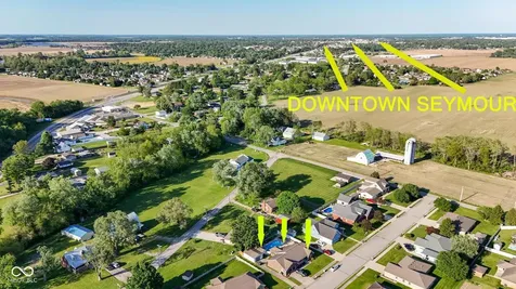 2720 Falcon Court Seymour IN 47274