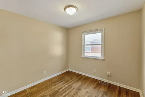 325 N 7th Avenue Beech Grove IN 46107