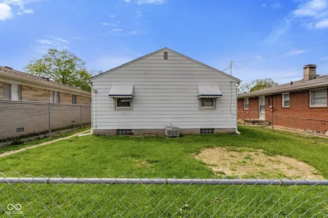 325 N 7th Avenue Beech Grove IN 46107
