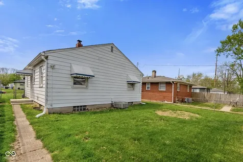 325 N 7th Avenue Beech Grove IN 46107