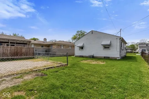325 N 7th Avenue Beech Grove IN 46107