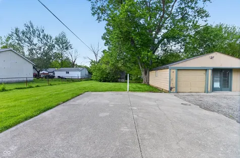 3702 N Hartman Drive Indianapolis IN 46226