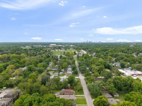 5016 Carvel Avenue Indianapolis IN 46205