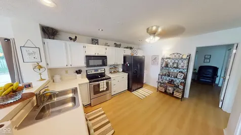 9979 Waterside Drive Noblesville IN 46060