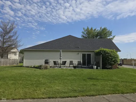 9979 Waterside Drive Noblesville IN 46060
