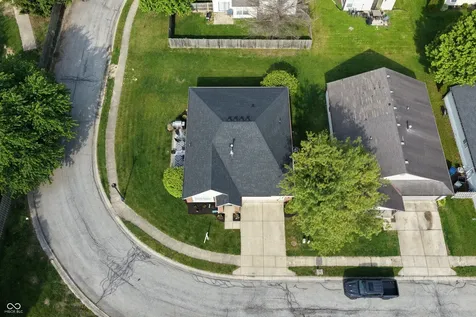 9979 Waterside Drive Noblesville IN 46060