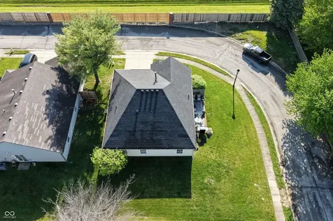 9979 Waterside Drive Noblesville IN 46060
