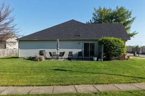 9979 Waterside Drive Noblesville IN 46060