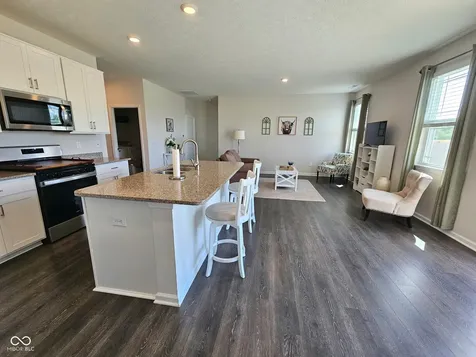 1457 Fairmount Drive Greenfield IN 46140