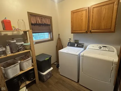 1107 S Brady Street Attica IN 47918