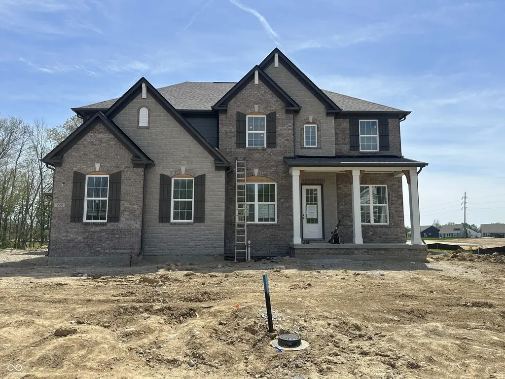 5591 Brook Hill Road Avon IN 46123