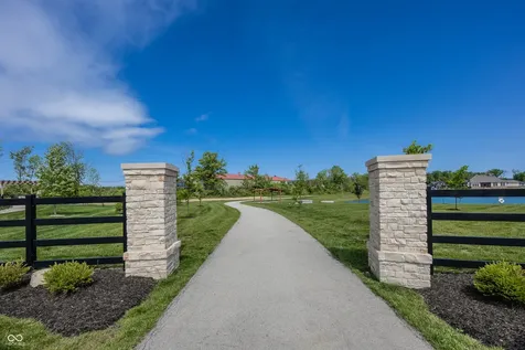 5591 Brook Hill Road Avon IN 46123