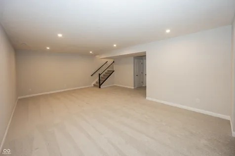 5591 Brook Hill Road Avon IN 46123