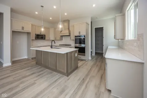 5591 Brook Hill Road Avon IN 46123