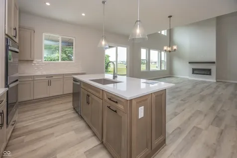 5591 Brook Hill Road Avon IN 46123