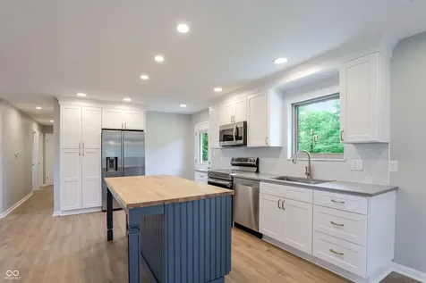 1948 Mullinix Road Greenwood IN 46143