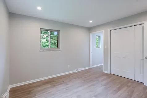 1948 Mullinix Road Greenwood IN 46143