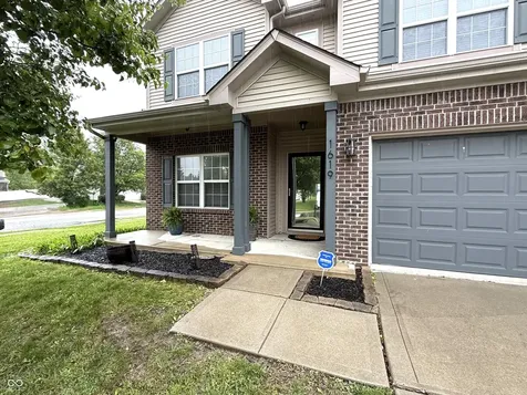1619 Beacon Pointe Boulevard Brownsburg IN 46112