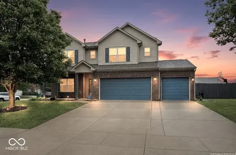 1619 Beacon Pointe Boulevard Brownsburg IN 46112