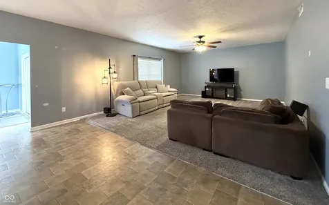 1619 Beacon Pointe Boulevard Brownsburg IN 46112