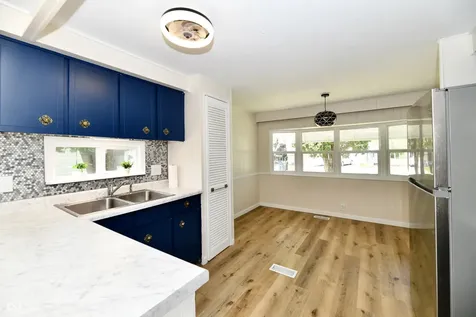 909 Independence Drive E Elwood IN 46036