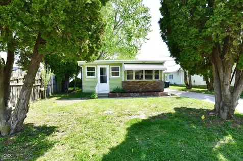 909 Independence Drive E Elwood IN 46036