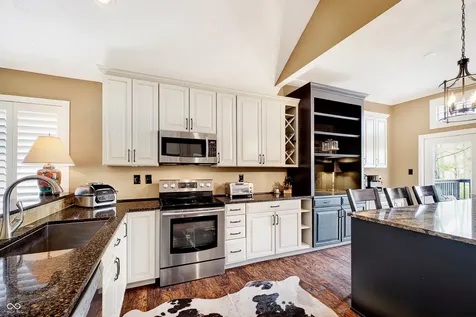 5263 Windridge Drive Indianapolis IN 46226