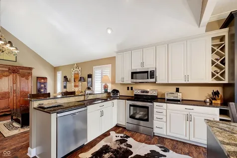 5263 Windridge Drive Indianapolis IN 46226