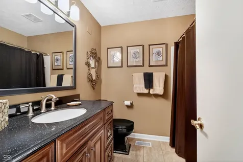 5263 Windridge Drive Indianapolis IN 46226