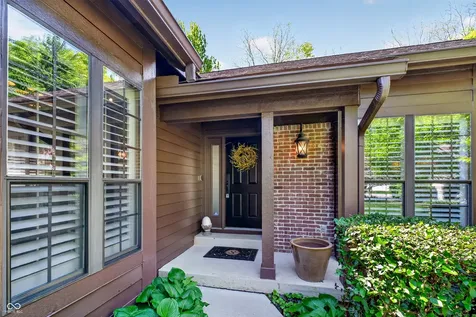 5263 Windridge Drive Indianapolis IN 46226