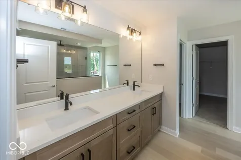 5589 Gaston Road Avon IN 46123
