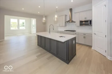 5589 Gaston Road Avon IN 46123