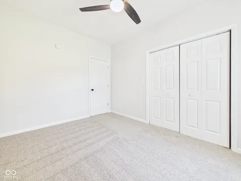208 S Woodworth Avenue Frankton IN 46044