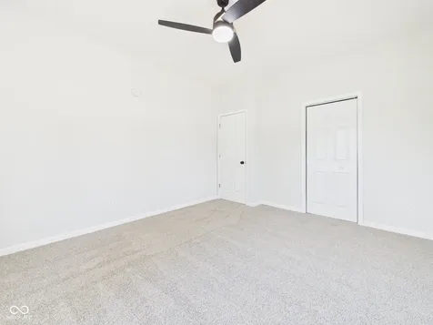 208 S Woodworth Avenue Frankton IN 46044