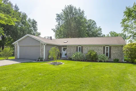 7833 White Dove Court Indianapolis IN 46256