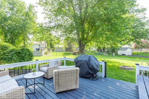 7833 White Dove Court Indianapolis IN 46256