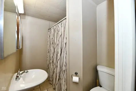 2013 S J Street Elwood IN 46036