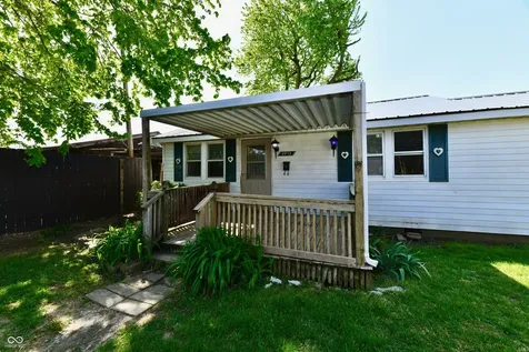 2013 S J Street Elwood IN 46036