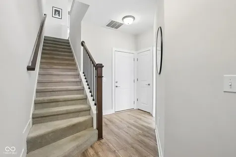 557 Steinbeck Place Carmel IN 46032