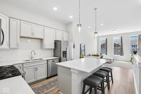 557 Steinbeck Place Carmel IN 46032