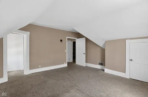 91 N 4th Avenue Beech Grove IN 46107