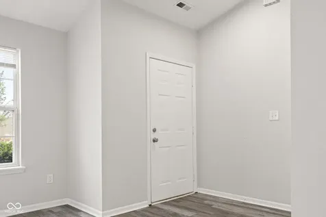 6119 Karst Drive Indianapolis IN 46221