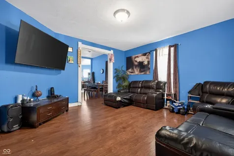 644 Marion Avenue Indianapolis IN 46221