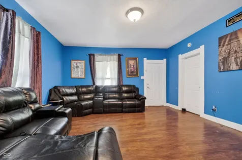 644 Marion Avenue Indianapolis IN 46221